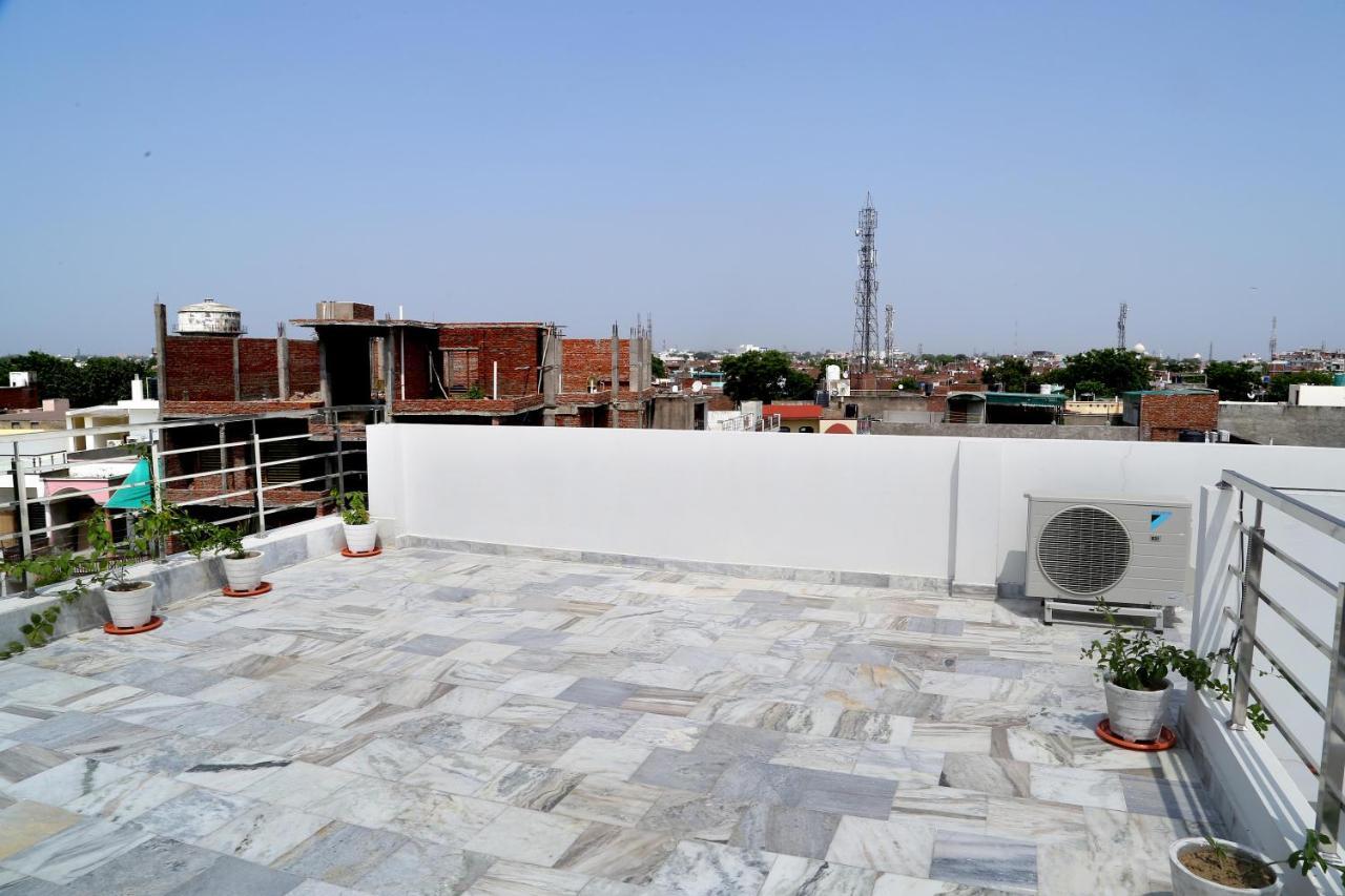 Tuk Tuk Homestay Agra  Exterior photo