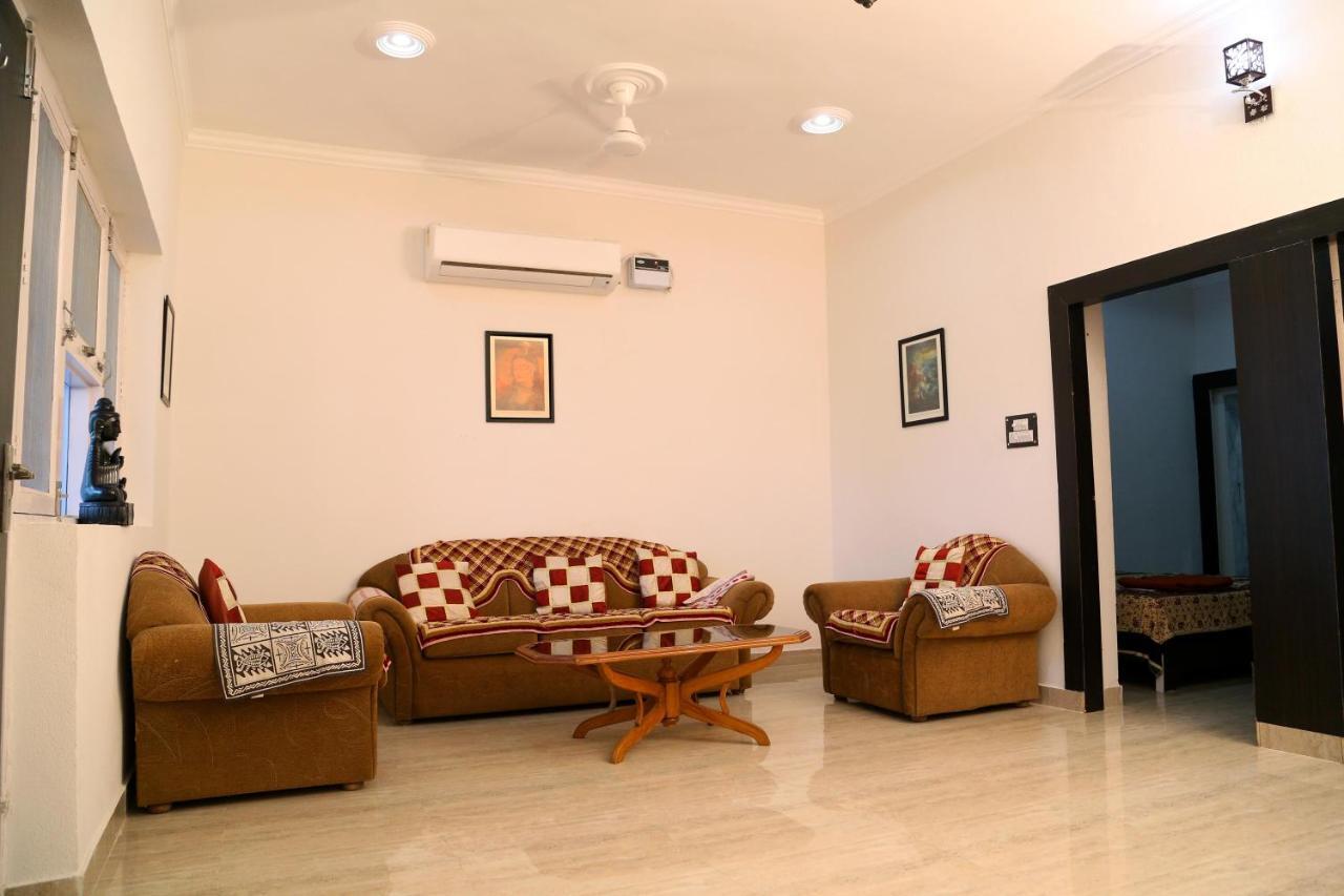 Tuk Tuk Homestay Agra  Exterior photo